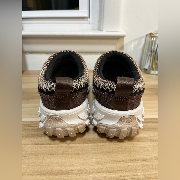 UGG Venture Daze - Picture 8 of 11